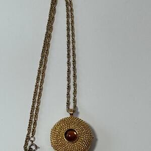 Beeline Vintage Solid Perfume Locket‎ Pendant Necklace